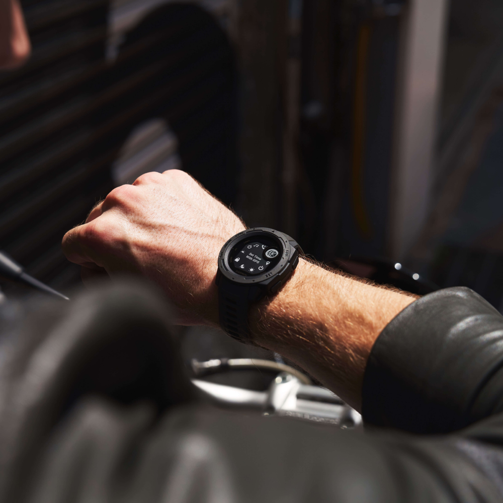 Garmin instinct vs forerunner 735xt sales