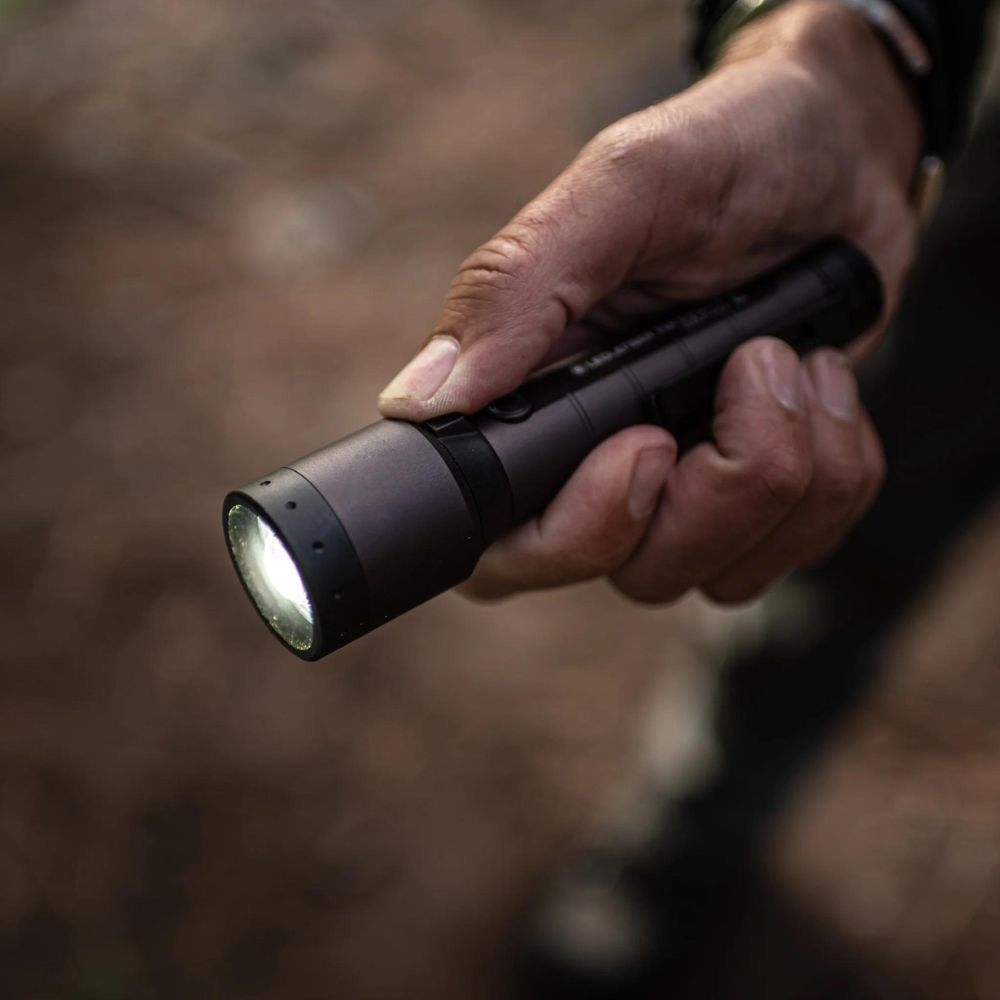 Ledlenser P7R Signature Flashlight